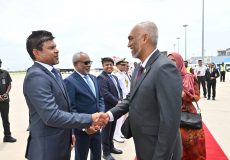 ރައީސް ޑރ. މުއިއްޒު މިއަދު އިންޑިއާ އަށް ފުރާވަޑައިގަންނަވަނީ. --- ފޮޓޯ: ރައީސް އޮފީސް