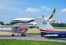 Addu-flight-school-airplanes-1000x565