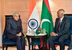 އިންޑިއާގެ ނައިބް ރައީސް، ރައީސް ޑރ. މުއިއްޒާއި ބައްދަލު ކުރެއްވުން: ފޮޓޯ: ރައީސް އޮފީސް